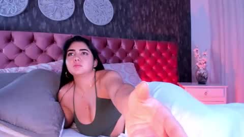 Danna online show from January 2025 08:13:02 PM