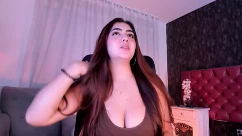 Danna online show from September 2025 02:20:01 PM