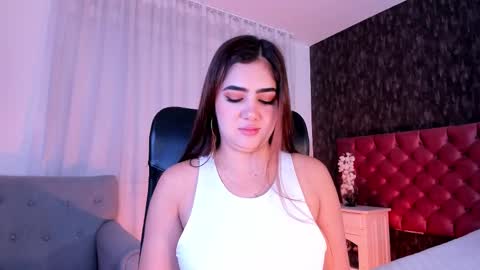 Danna online show from September 2025 02:21:01 PM