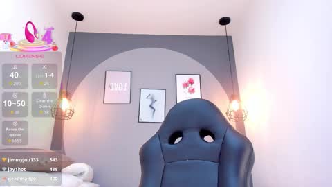 Danna online show from November 2025 01:20:02 AM