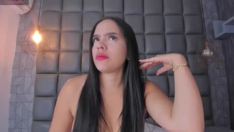 Danna online show from March 2026 01:27:01 PM