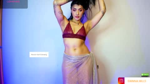 Danna Wells online show from March 2026 11:04:01 PM