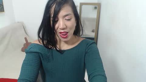 Danna online show from September 2025 02:00:01 PM