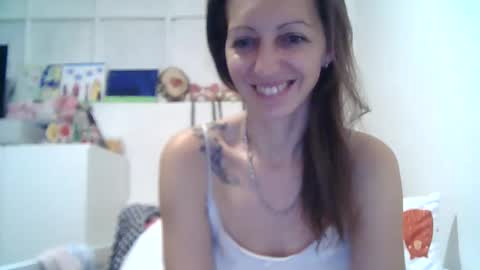 Snapshot of dannica1 chatting on January 2026 09:17:02 PM dannica1 online show from January 2026 09:17:02 PM