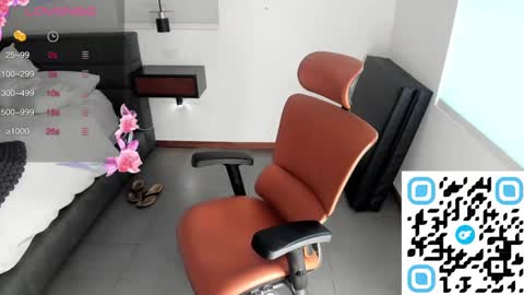 DANNI DANIELS online show from December 2024 03:54:02 PM