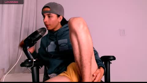 Danny online show from October 2025 01:04:02 AM