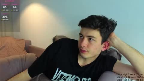 danny__magic online show from December 2025 07:21:02 PM