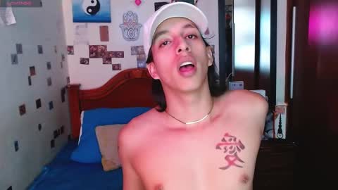 Snapshot of danny__phantom chatting on September 2025 06:22:02 PM phantom555 online show from September 2025 06:22:02 PM