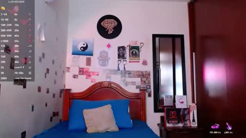 Snapshot of danny__phantom chatting on October 2025 05:13:02 PM phantom555 online show from October 2025 05:13:02 PM