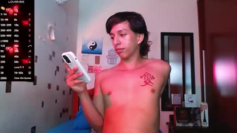 Snapshot of danny__phantom chatting on November 2025 07:24:02 PM phantom555 online show from November 2025 07:24:02 PM