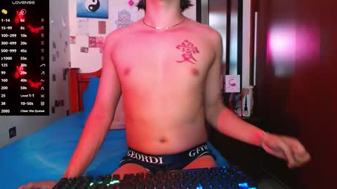 Snapshot of danny__phantom chatting on November 2025 05:25:01 PM phantom555 online show from November 2025 05:25:01 PM