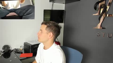 danny_and_lara online show from September 2025 07:17:02 PM