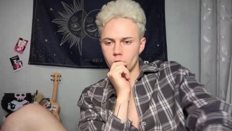 danny online show from October 2025 09:59:02 PM