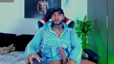 Danny Willson online show from April 2026 07:10:01 PM