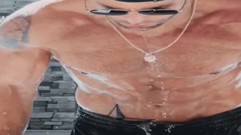 dannyland9 online show from November 2025 06:52:01 PM