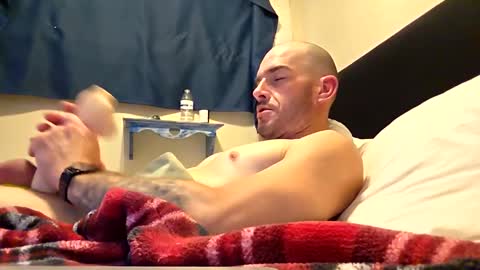 dannytabb1 online show from October 2025 12:30:02 AM