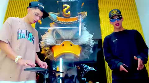 dante_brown1 online show from October 2025 09:36:01 PM