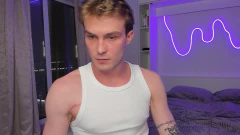 Dante and Ray online show from November 2025 10:43:01 PM