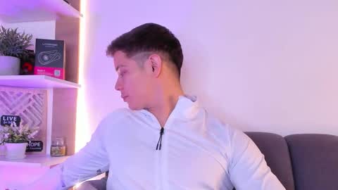 Dante online show from March 2026 10:07:01 PM