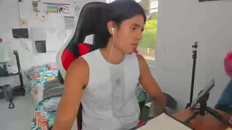 X Dante7373574 online show from September 2025 02:42:01 PM