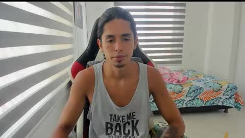 X Dante7373574 online show from January 2026 04:43:02 PM