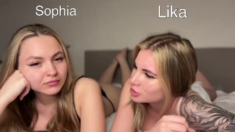 DanteetBeatrix online show from April 2026 04:04:02 PM