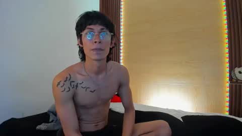 dantelord_ online show from March 2025 11:20:01 PM