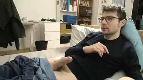 Daniel online show from January 2026 07:19:01 PM