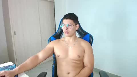 Dantraxx online show from January 2025 06:06:01 PM