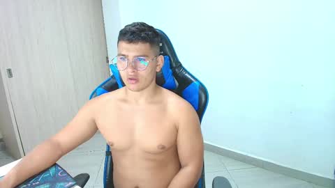 Dantraxx online show from February 2025 12:17:02 PM