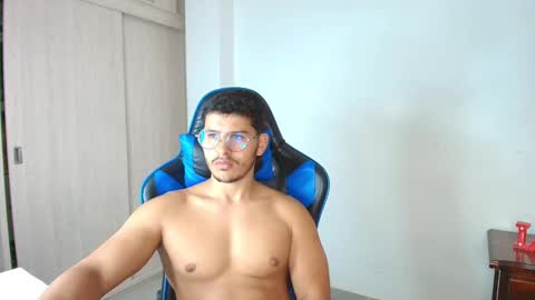 Dantraxx online show from September 2025 04:21:02 PM