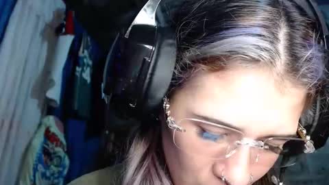 Dani  online show from February 2026 05:25:02 AM