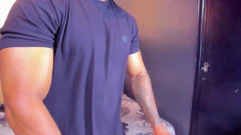 Dany online show from October 2025 11:27:02 PM