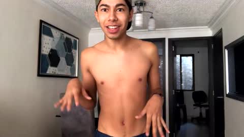 Dany everglot online show from January 2025 01:04:01 PM