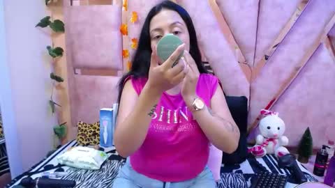 Snapshot of danyswet chatting on November 2025 07:27:01 PM DanySwet online show from November 2025 07:27:01 PM