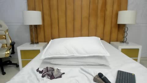 Daphne online show from February 2025 06:08:01 AM