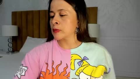 Daphne online show from February 2025 08:27:02 AM