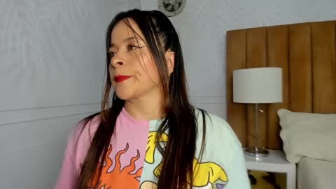 Daphne online show from March 2025 02:19:02 AM