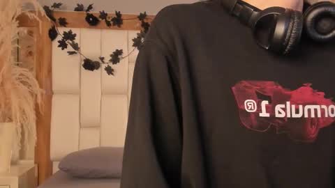 daphne_and_roger online show from January 2026 11:14:02 AM