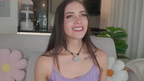 daphne_cooper1 online show from June 2026 11:40:02 PM