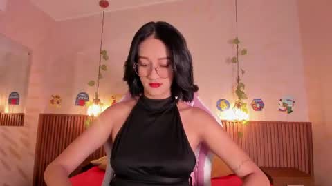 Snapshot of daphne_courtis chatting on July 2026 03:13:01 AM Daphne online show from July 2026 03:13:01 AM