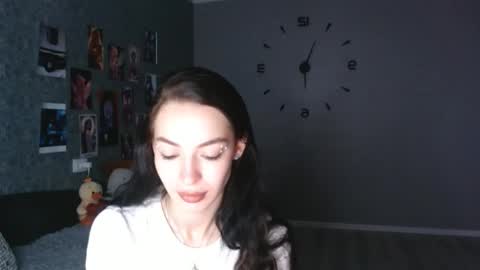 Daphne Darkthorn online show from October 2025 02:56:02 AM