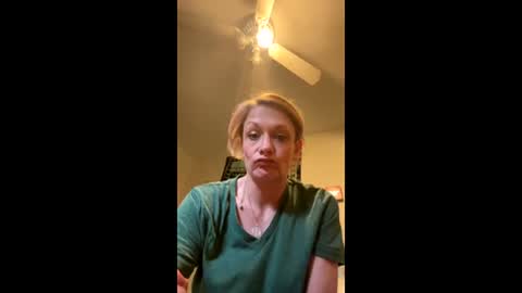 Snapshot of daphne_flor87 chatting on June 2026 09:49:01 PM daphne_flor87 online show from June 2026 09:49:01 PM