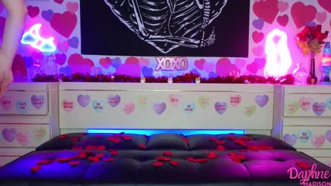 Daphne Madison online show from February 2025 08:42:01 PM