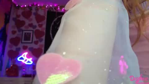 Daphne Madison online show from February 2025 08:59:01 PM