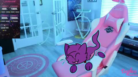 Snapshot of daphnemadison chatting on June 2026 07:29:01 PM Daphne Madison online show from June 2026 07:29:01 PM