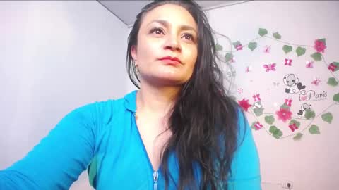 dapnne online show from January 2025 07:58:02 PM