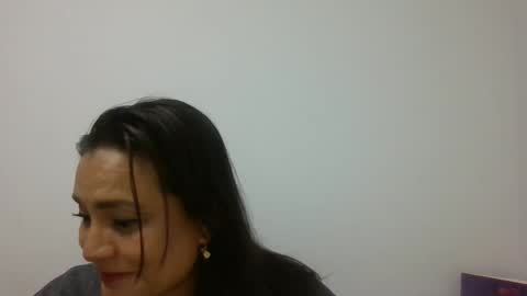 dapnne online show from February 2025 08:36:01 PM