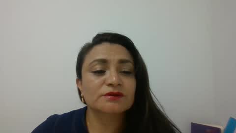 dapnne online show from February 2025 07:54:01 PM