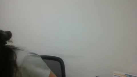 dapnne online show from October 2025 07:51:01 PM